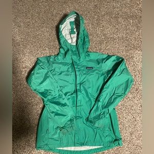 Vintage Women’s Patagonia Windbreaker In Amazing Condition